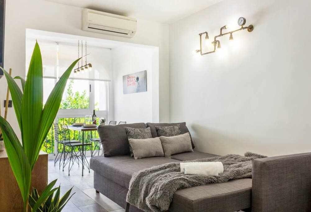 Bungalow Pink Palm Beach Torrevieja Exterior foto